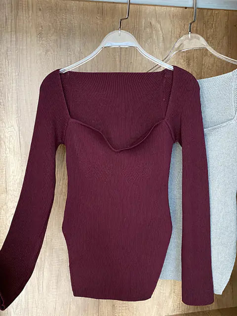 Long-Sleeved Knitted Pullover