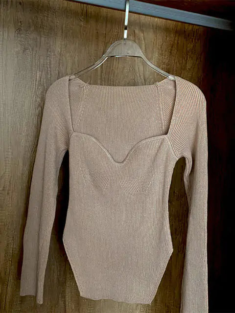 Long-Sleeved Knitted Pullover